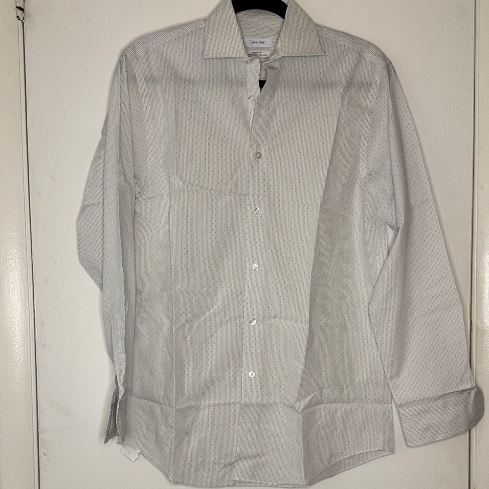 Calvin Klein Men's Light Gray Dress Shirt